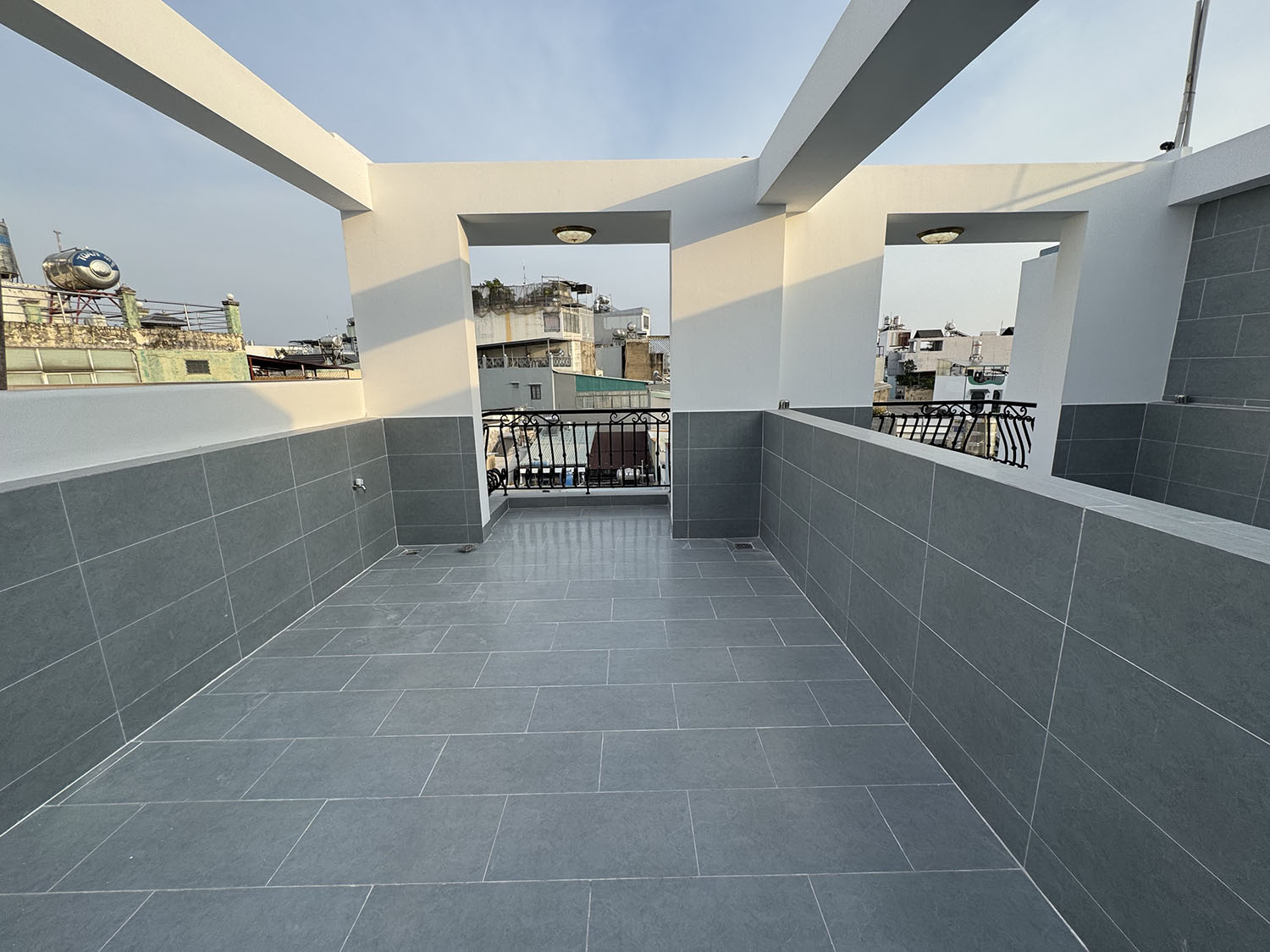 Nhà phố 3 lầu t.kế Tân Cổ Điển, full nội thất cao cấp, hẻm xe hơi khu VIP Lê Lợi-Gần ĐH Công Nghiệp